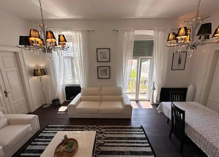 Flanatika Apartment Pula